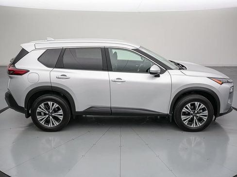 Used 2023 Nissan Rogue SV AWD/4WD image 3