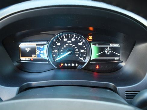 Used 2017 Ford Explorer Limited w/ Equipment Group 301A image 33