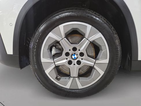 Used 2023 BMW X1 xDrive28i w/ Premium Package AWD/4WD image 9