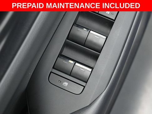 Certified 2025 Toyota Prius LE FWD image 12