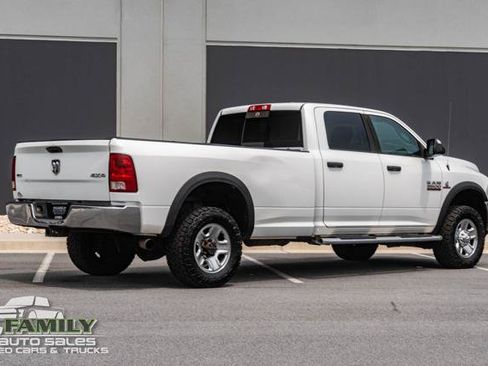 Used 2015 RAM 3500 SLT AWD/4WD image 10