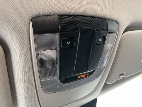 Used 2024 Kia Seltos LX AWD/4WD image 17