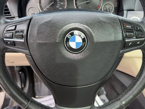 Used 2013 BMW 535i xDrive Sedan AWD/4WD image 30