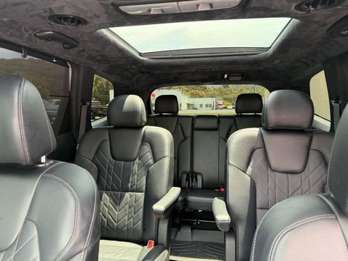Used 2024 Kia Telluride SX Prestige X-Pro AWD/4WD image 25