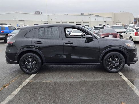 New 2026 Honda HR-V Sport image 2