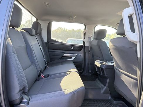 Used 2022 Toyota Tundra SR5 w/ SR5 Convenience Package AWD/4WD image 13