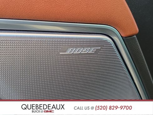 Used 2024 GMC Sierra 2500 Denali Ultimate AWD/4WD image 12