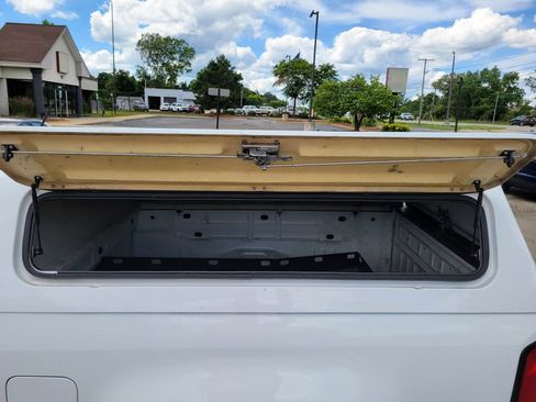 Used 2019 Chevrolet Colorado W/T RWD image 14