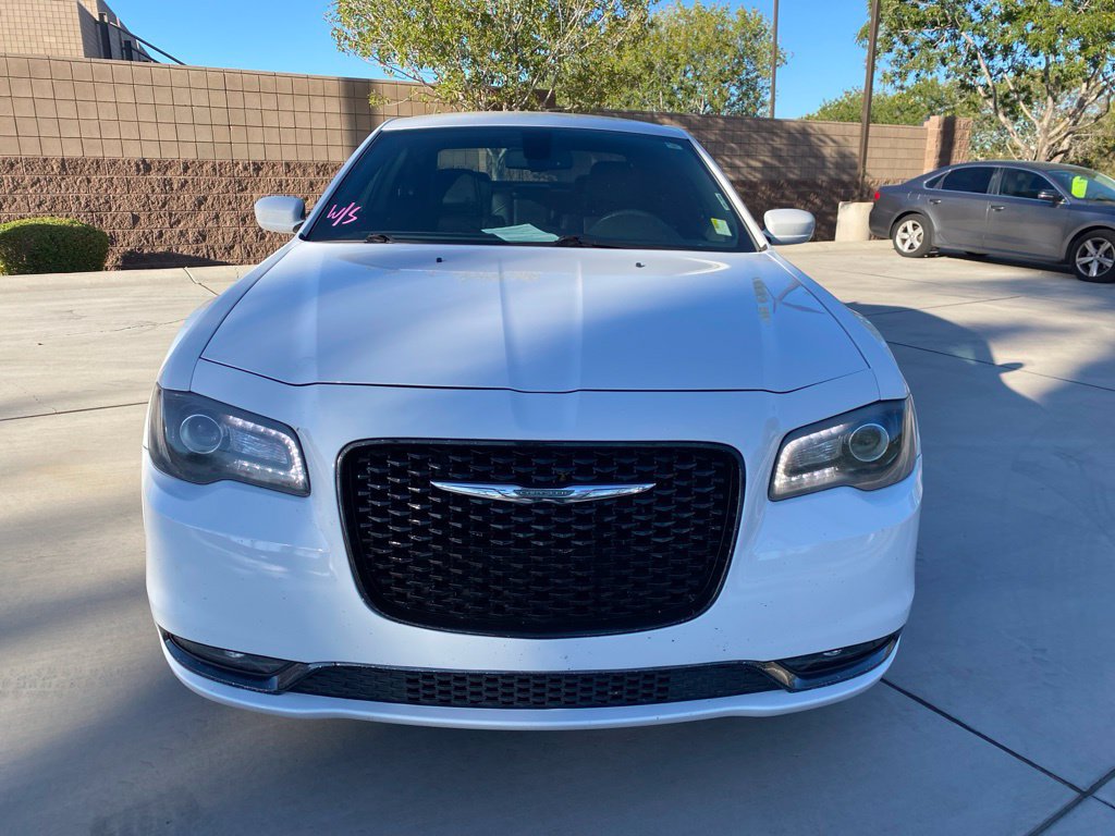 Used 2019 Chrysler 300 S AWD/4WD image 3