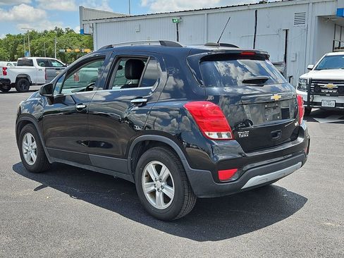 Used 2019 Chevrolet Trax LT w/ LT Convenience Package FWD image 15