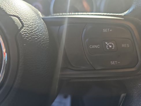 Used 2023 Jeep Wrangler Sport AWD/4WD image 17