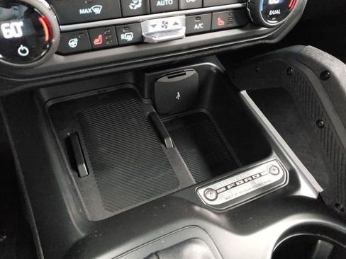 New 2025 Ford Bronco Outer Banks w/ Sasquatch Package image 24