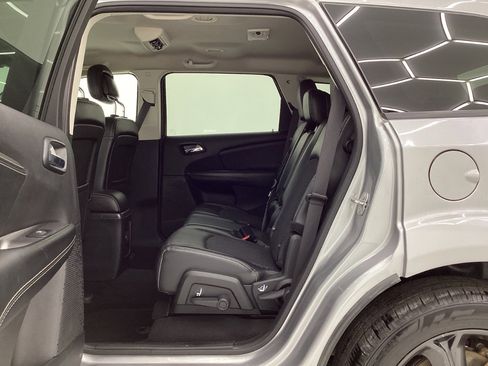 Used 2019 Dodge Journey Crossroad w/ Popular Equipment Group AWD/4WD image 20