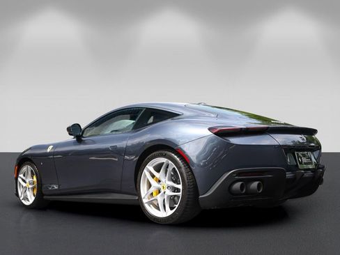 Certified 2023 Ferrari Roma RWD image 5