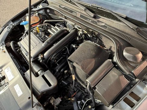 Used 2017 Volkswagen Jetta S image 23