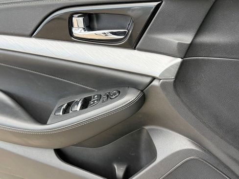 Used 2017 Nissan Maxima 3.5 SV image 26