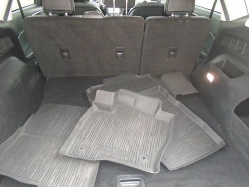 Used 2024 Ford Edge SEL w/ Convenience Package AWD/4WD image 6