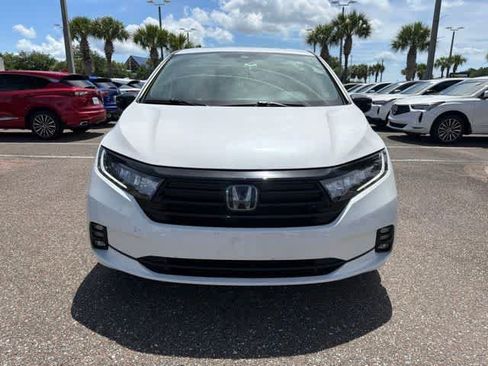 Used 2024 Honda Odyssey Sport image 5