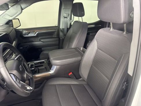 Used 2024 Chevrolet Silverado 1500 LT Trail Boss w/ Convenience Package II image 23