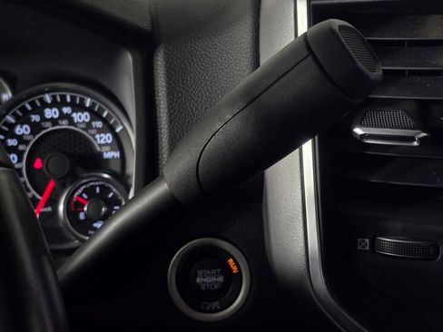 Used 2024 RAM 2500 Big Horn image 34