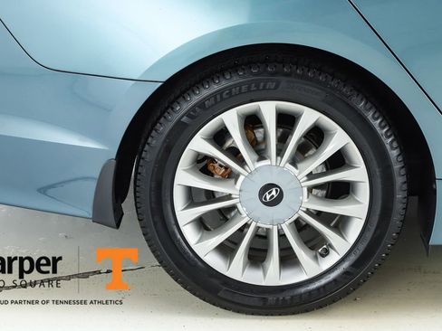 Used 2015 Hyundai Sonata Limited image 50