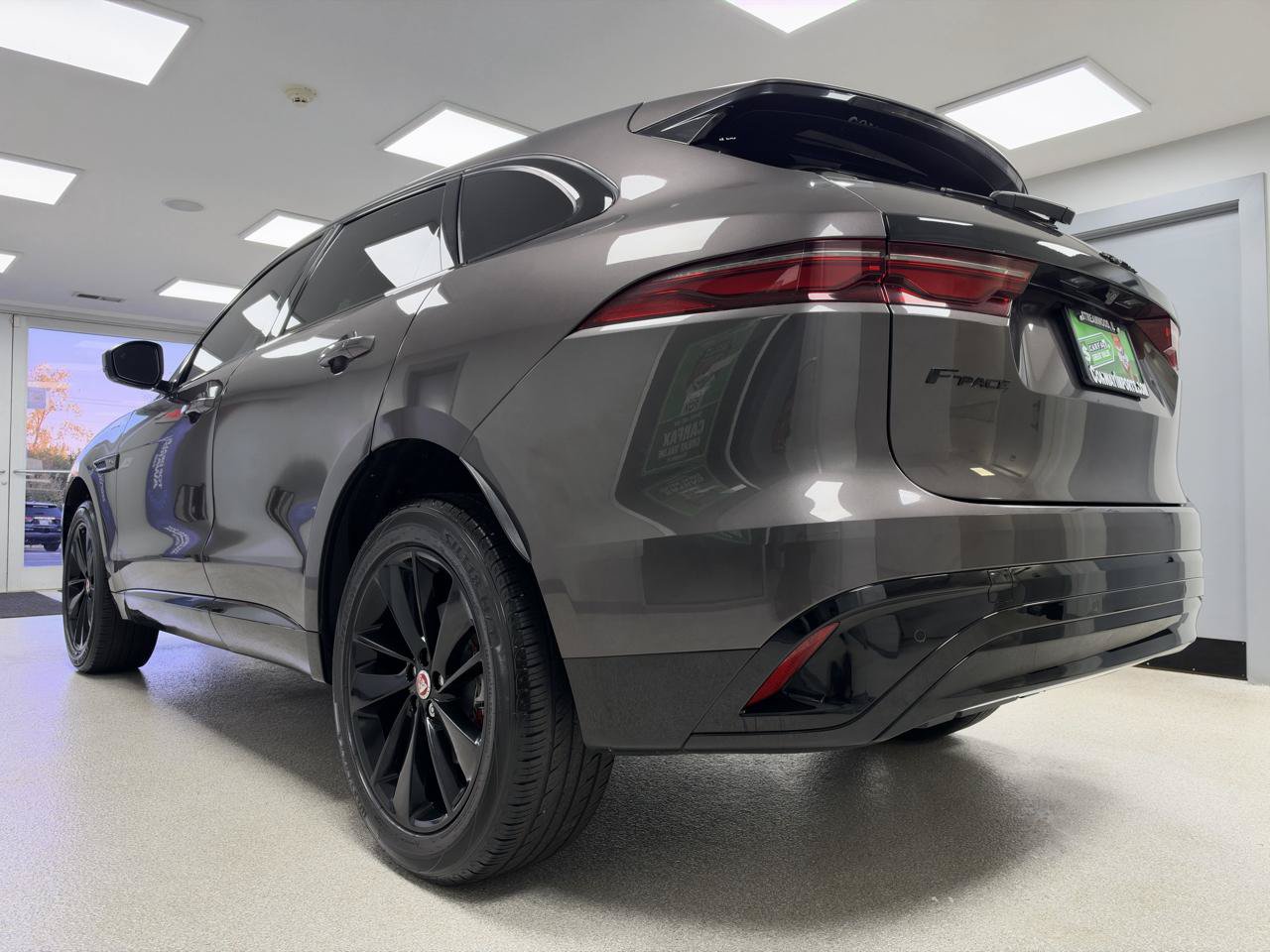 Used 2023 Jaguar F-PACE S AWD/4WD image 5