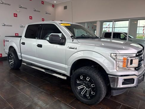 Used 2018 Ford F150 XLT AWD/4WD image 11