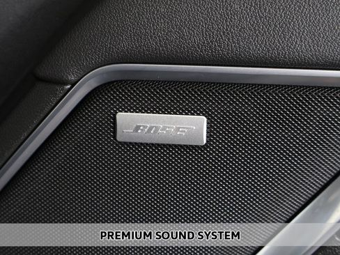 Used 2025 Chevrolet Silverado 3500 LTZ w/ LTZ Convenience Package AWD/4WD image 4