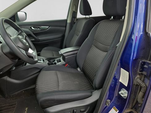 Used 2018 Nissan Rogue SV AWD/4WD image 22