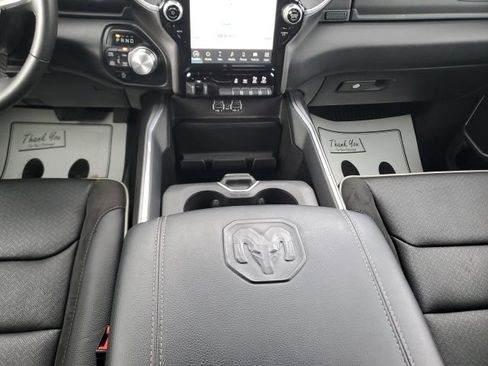 Used 2023 RAM 1500 Laramie AWD/4WD image 21