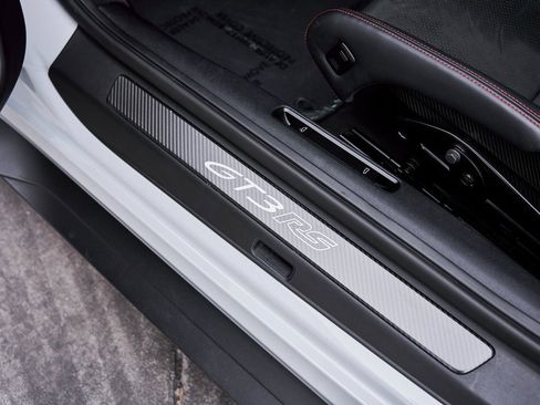 Used 2025 Porsche 911 GT3 RS w/ Weissach Package image 42