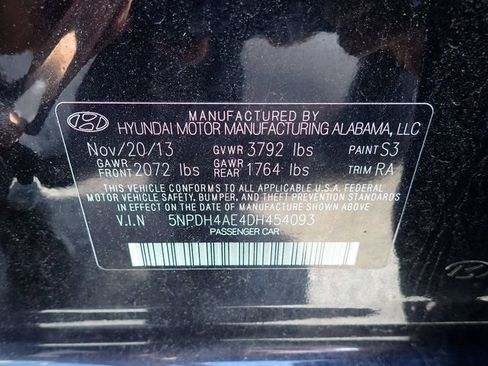 Used 2013 Hyundai Elantra Limited FWD image 14