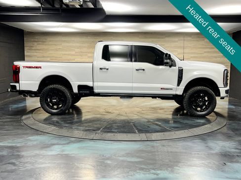 Used 2024 Ford F350 Platinum w/ Tremor Off-Road Package AWD/4WD image 25