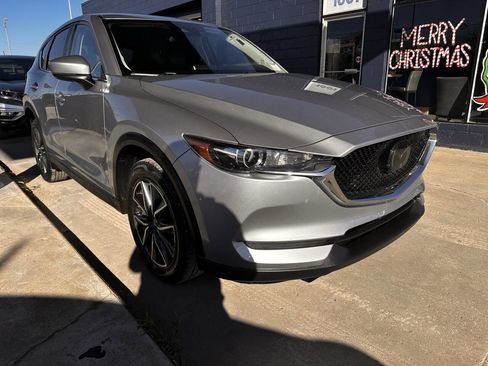 Used 2018 MAZDA CX-5 Touring image 2