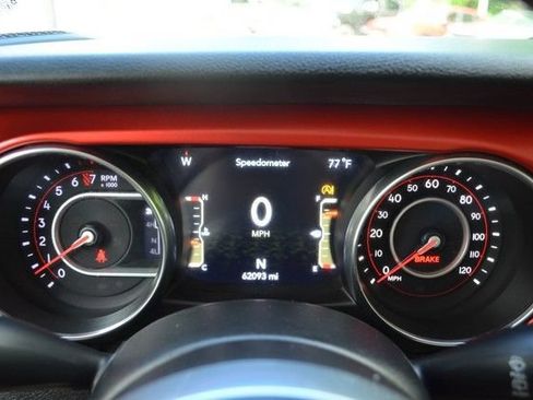 Used 2019 Jeep Wrangler Rubicon AWD/4WD image 22