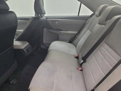 Used 2017 Toyota Camry XSE image 18