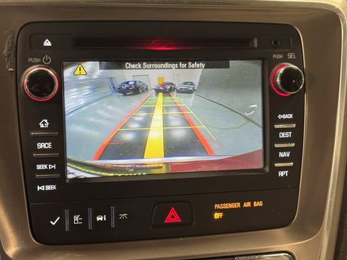 Used 2013 GMC Acadia Denali image 10