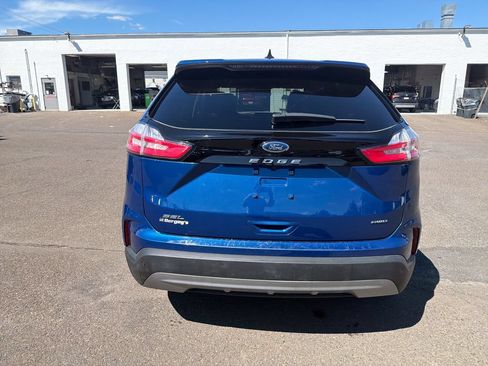 Used 2023 Ford Edge SEL w/ Convenience Package AWD/4WD image 4