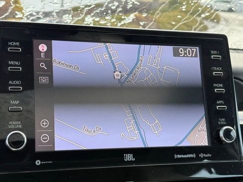 Used 2023 Toyota Camry XSE image 16