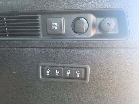 Used 2022 Jeep Wagoneer Series III w/ Premium Group I image 13