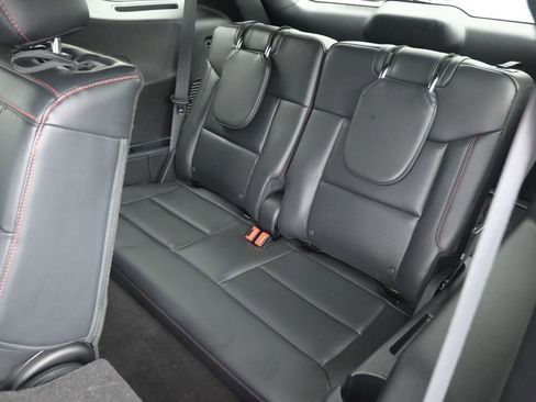 Used 2025 Ford Explorer ST-Line RWD image 15