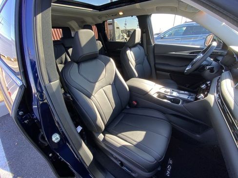 Certified 2022 INFINITI QX60 Luxe w/ Cargo Package image 15