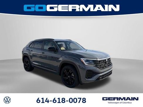 New 2026 Volkswagen Atlas Cross Sport SEL R-Line AWD/4WD image 4