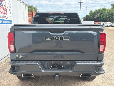 Used 2020 GMC Sierra 1500 Elevation w/ Elevation Value Package AWD/4WD image 4
