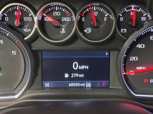 Used 2022 Chevrolet Silverado 3500 LT w/ Convenience Package image 31