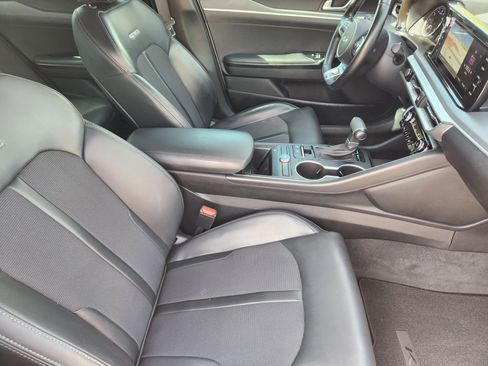 Used 2022 Kia K5 GT-Line w/ GT-Line FWD Premium Package image 13