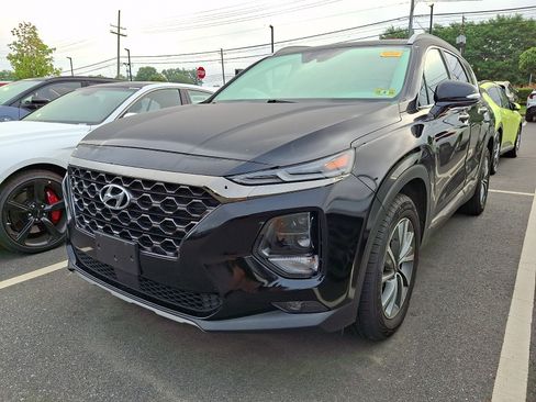 Used 2019 Hyundai Santa Fe Limited AWD/4WD image 5