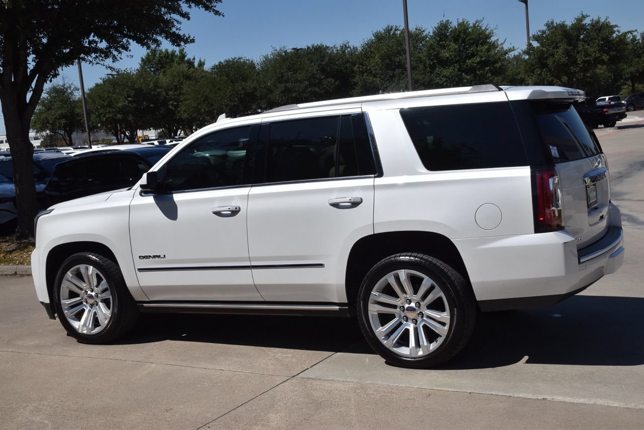 Used 2017 GMC Yukon Denali w/ Open Road Package AWD/4WD image 11