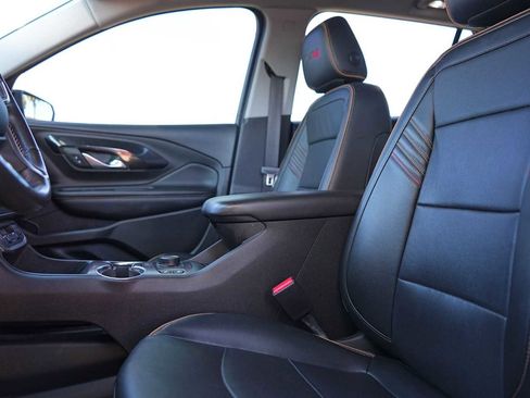 Used 2022 GMC Terrain AT4 w/ Tech Package image 11