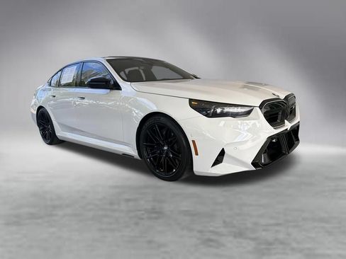 Used 2026 BMW M5 AWD/4WD image 2